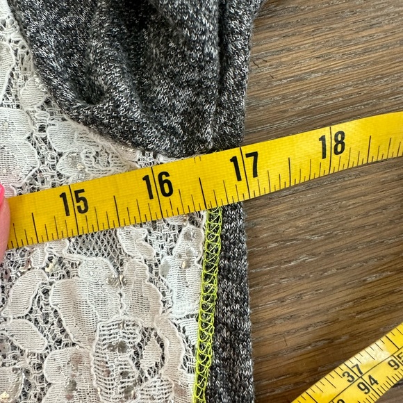 Day Trip long sleeve blouse - Picture 8 of 8